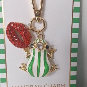 💎 NWT TRUE TO FORM Striped Frog and Red Crystal Lips Keychain or Bag Charm